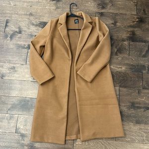 Zara camel coat w/pockets size M